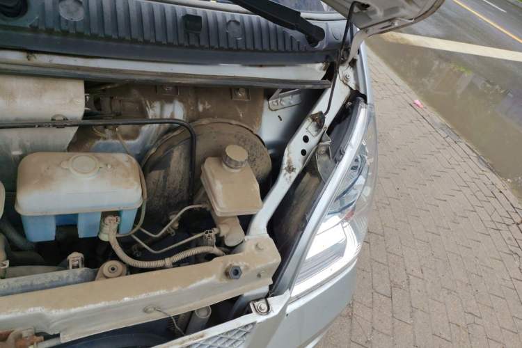 Used Wuling Rongguang 2021 1.5L Extended Standard-Size Window-Sealed Vehicle Air-Conditioned 2-Seater L3C Engine Bay Left
