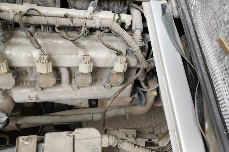 Used Wuling Rongguang 2021 1.5L Extended Basic Version L3C Engine Bay Left