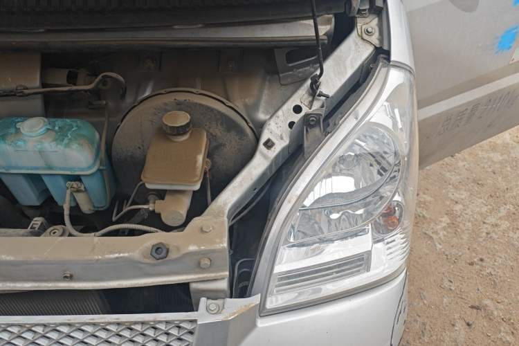Used Wuling Rongguang 2021 1.5L Extended Basic Enclosed-Window Vehicle 2 Seats L3C Engine Bay Left
