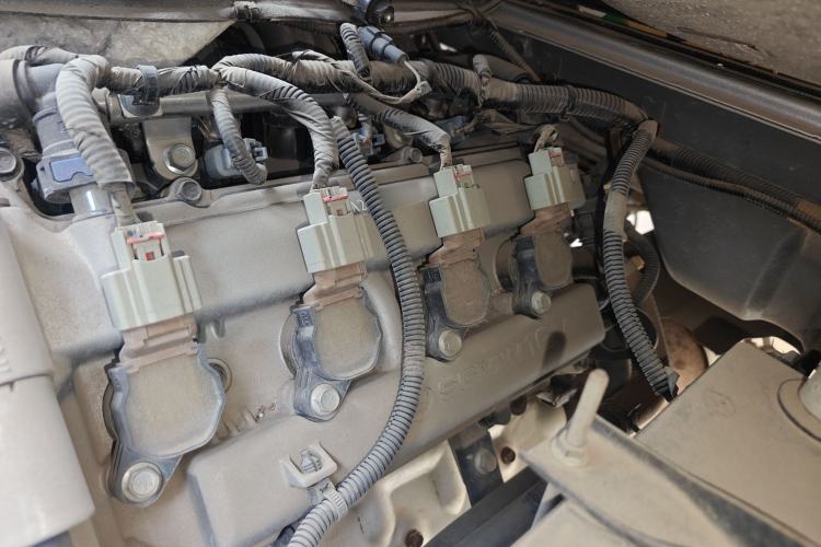 Used Wuling Rongguang 2021 1.5L Extended Basic Enclosed-Window Vehicle 2 Seats L3C Engine Bay Left