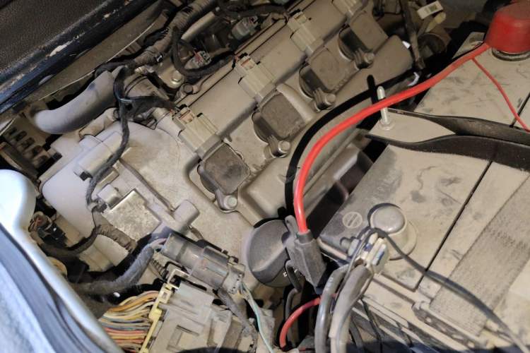 Used Wuling Rongguang 2021 1.5L Extended Basic Enclosed-Window Vehicle 2 Seats L3C Engine Bay Left