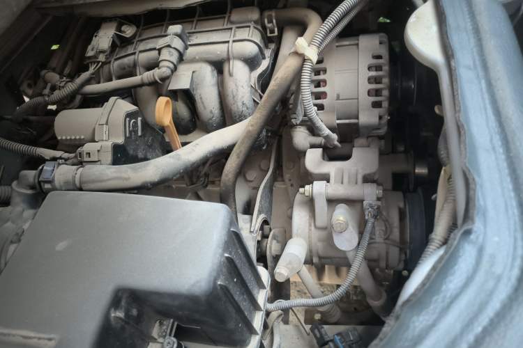Used Wuling Rongguang 2021 1.5L Extended Basic Enclosed-Window Vehicle 2 Seats L3C Engine Bay Left