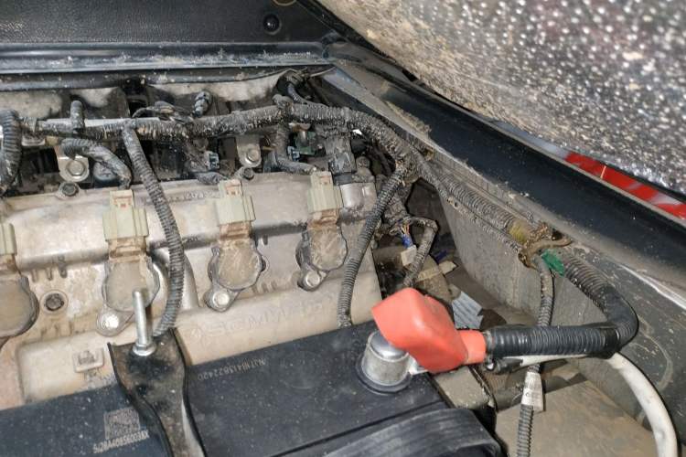 Used Wuling Rongguang 2021 1.5L Extended Basic Enclosed-Window Vehicle 2 Seats L3C Engine Bay Left