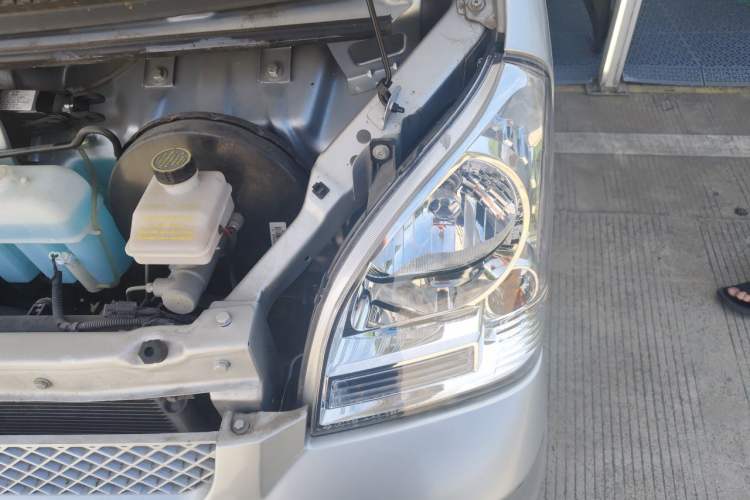 Used Wuling Rongguang 2021 1.5L Extended Basic Enclosed-Window Vehicle 2 Seats L3C Engine Bay Left