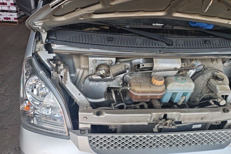 Used Wuling Rongguang 2021 1.5L Extended Basic Enclosed-Window Vehicle 2 Seats L3C Engine Bay Right
