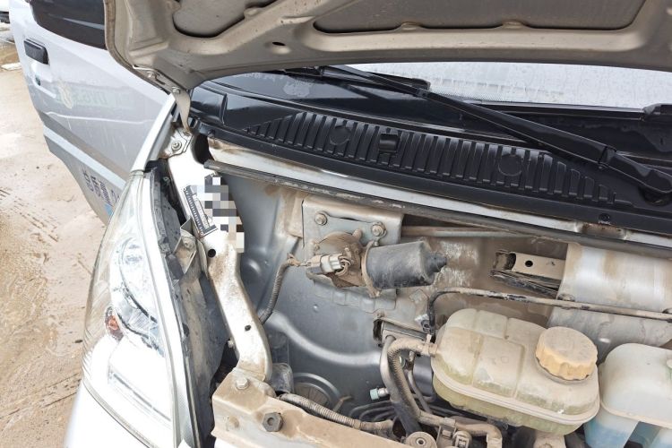 Used Wuling Rongguang 2021 1.5L Extended Basic Enclosed-Window Vehicle 2 Seats L3C Engine Bay Right