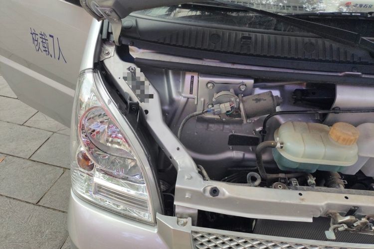Used Wuling Rongguang 2021 1.5L Extended Basic Version L3C Engine Bay Right