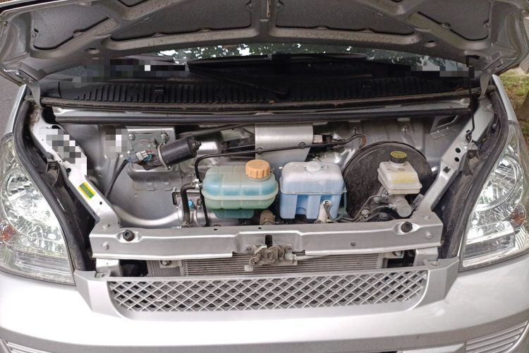 Used Wuling Rongguang 2021 1.5L Extended Standard Model Air-Conditioned Version LAR Engine Bay