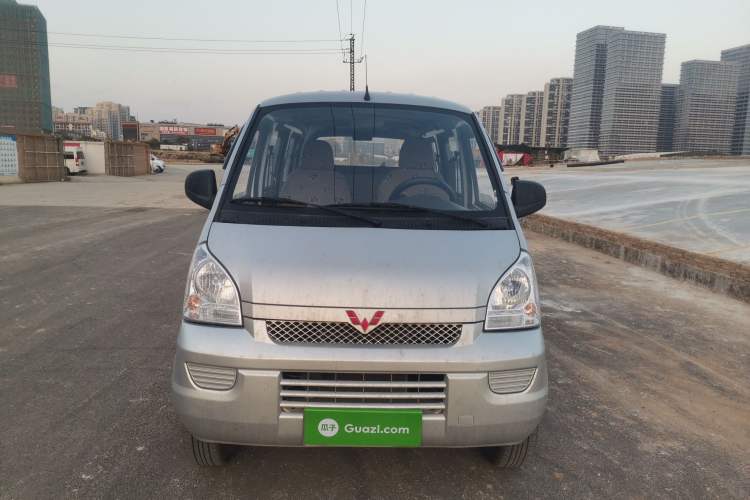 Used Wuling Rongguang 2021 1.5L Extended Basic Version L3C Exterior 1