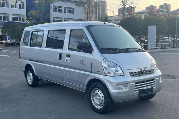 Used Wuling Rongguang 2021 1.5L Extended Basic Version L3C Exterior 2