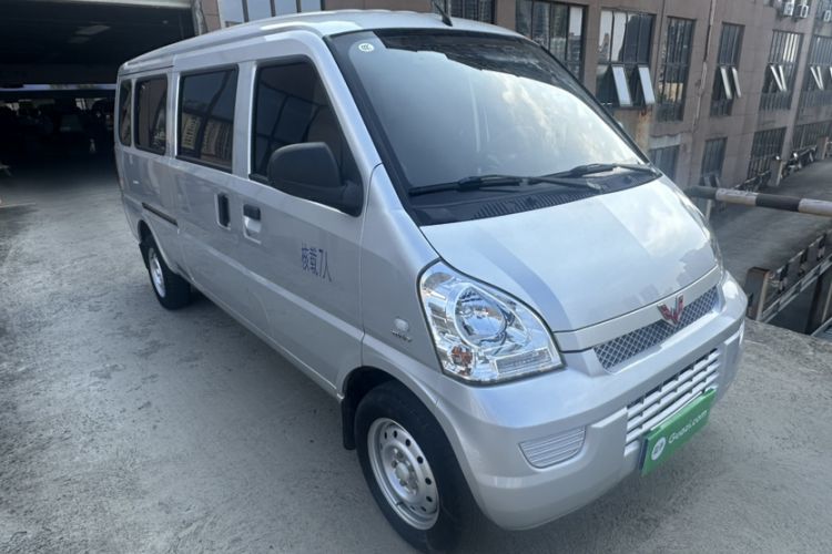 Used Wuling Rongguang 2021 1.5L Extended Basic Version L3C Exterior 2