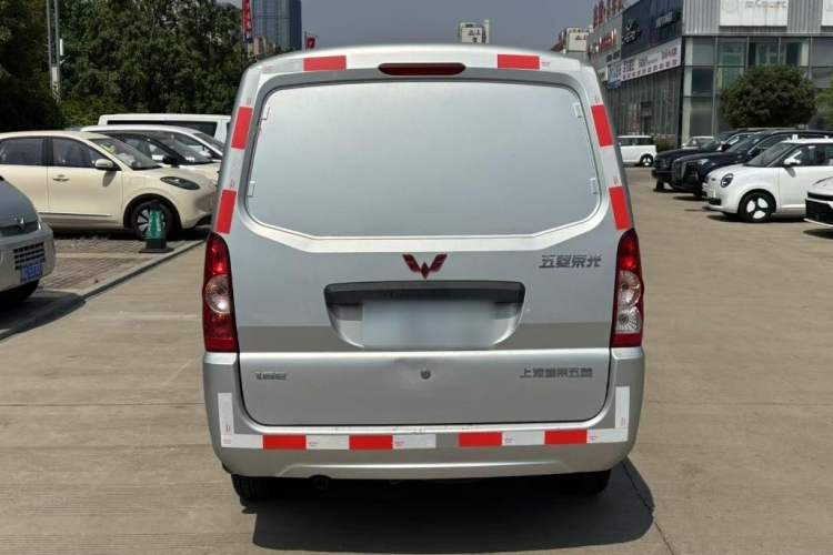 Used Wuling Rongguang 2021 1.5L Extended Basic Enclosed-Window Vehicle 2 Seats L3C Exterior 3