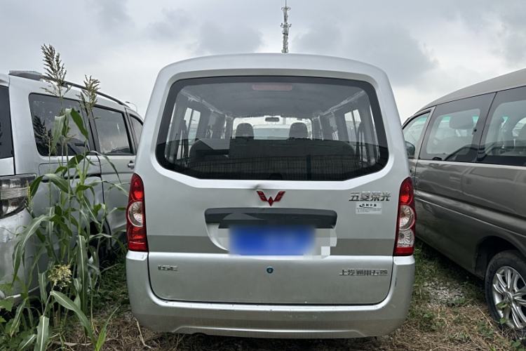 Used Wuling Rongguang 2021 1.5L Extended Basic Version L3C Exterior 4
