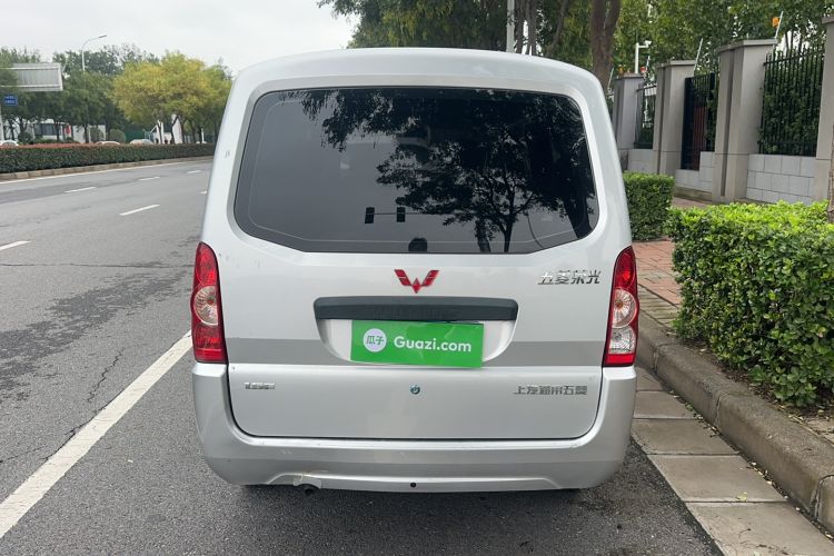 Used Wuling Rongguang 2021 1.5L Extended Basic Version L3C Exterior 4