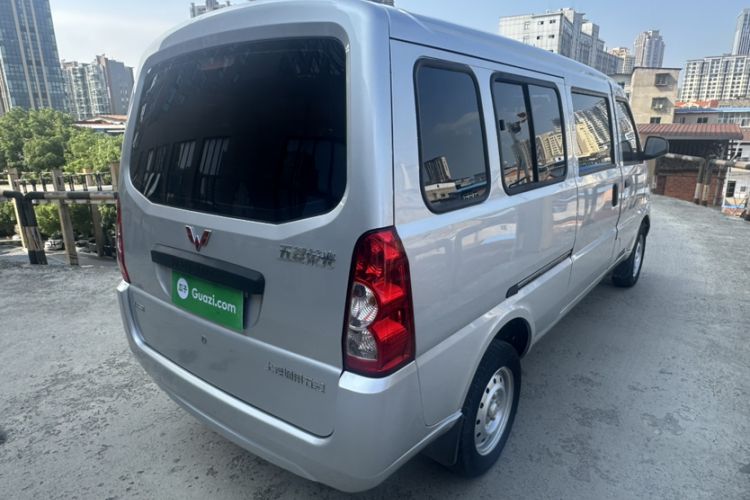 Used Wuling Rongguang 2021 1.5L Extended Basic Version L3C Exterior 5