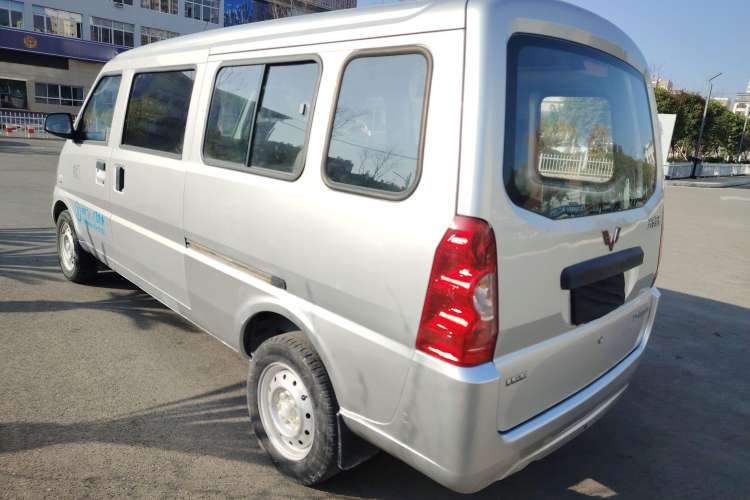 Used Wuling Rongguang 2021 1.5L Extended Basic Version L3C Exterior 6