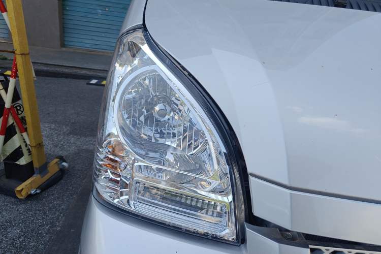 Used Wuling Rongguang 2021 1.5L Extended Standard Version with Air Conditioning – L3C Exterior 6