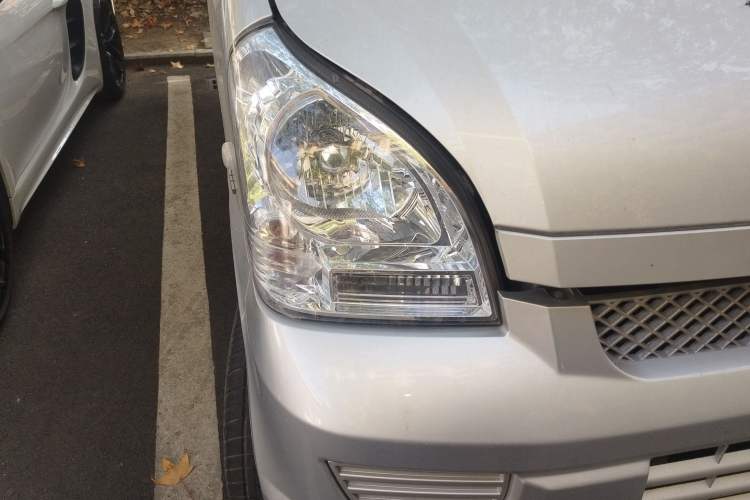 Used Wuling Rongguang 2021 1.5L Extended Basic Enclosed-Window Vehicle 2 Seats L3C Exterior 6