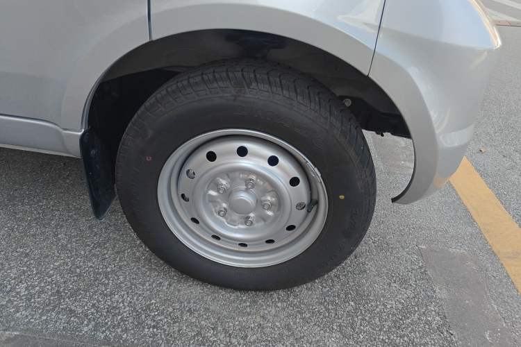 Used Wuling Rongguang 2021 1.5L Extended Standard Version with Air Conditioning – L3C Exterior 7