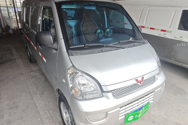 Used Wuling Rongguang 2021 1.5L Extended Basic Enclosed-Window Vehicle 2 Seats L3C Front Right 45 Deg