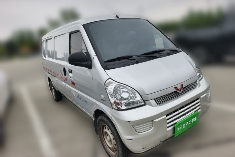 Used Wuling Rongguang 2021 1.5L Extended Standard Model Enclosed-Window Vehicle, Air-Conditioned Version, 2-seater LAR Front Right 45 Deg
