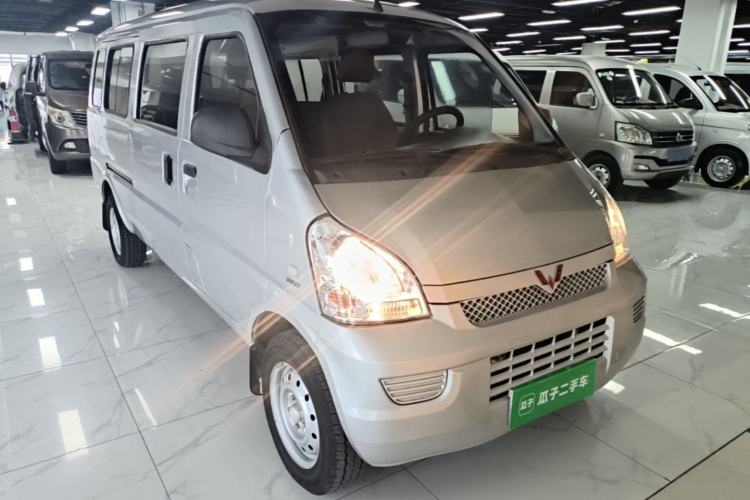 Used Wuling Rongguang 2021 1.5L Extended Basic Version L3C Front Right 45 Deg