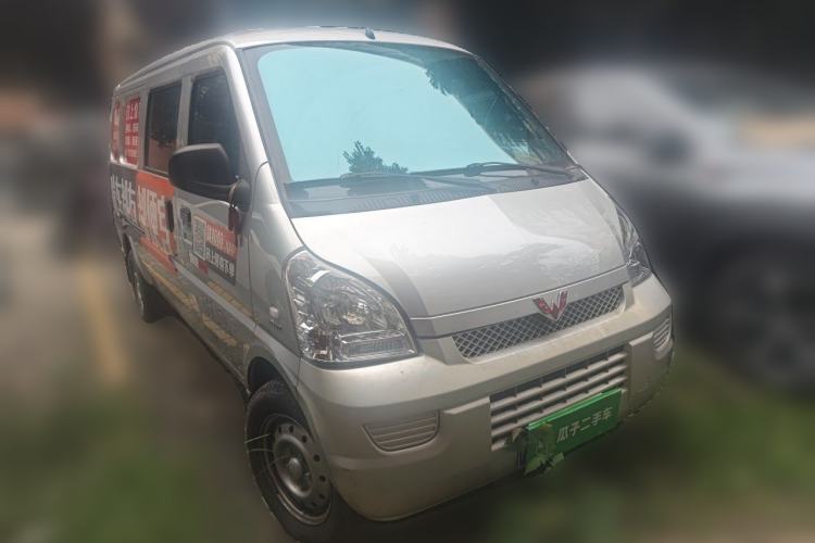 Used Wuling Rongguang 2021 1.5L Extended Basic Window-Sealed 5-Seat L3C Car Front Right 45 Deg