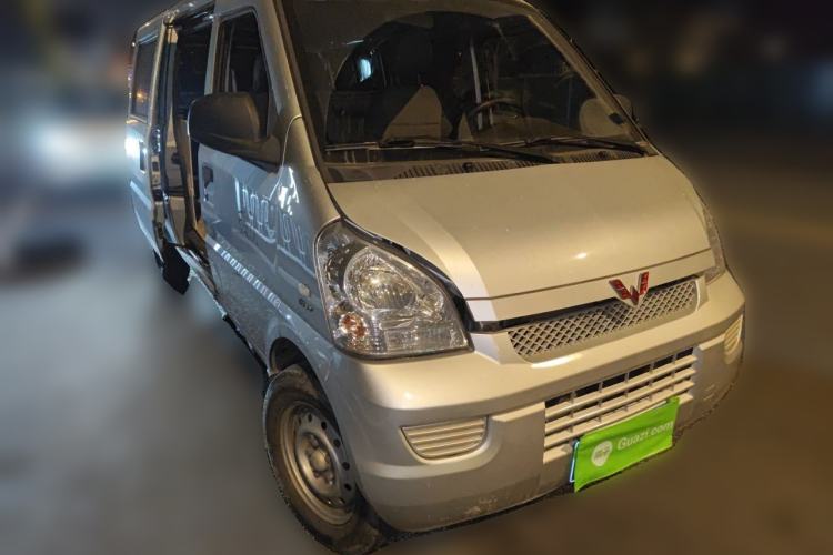 Used Wuling Rongguang 2021 1.5L Extended Standard Version with Air Conditioning – L3C Front Right 45 Deg