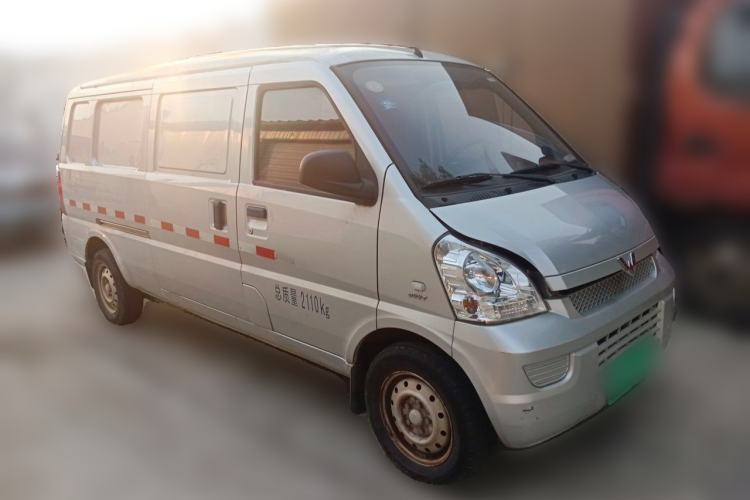 Used Wuling Rongguang 2021 1.5L Extended Basic Enclosed-Window Vehicle 2 Seats L3C Front Right 45 Deg