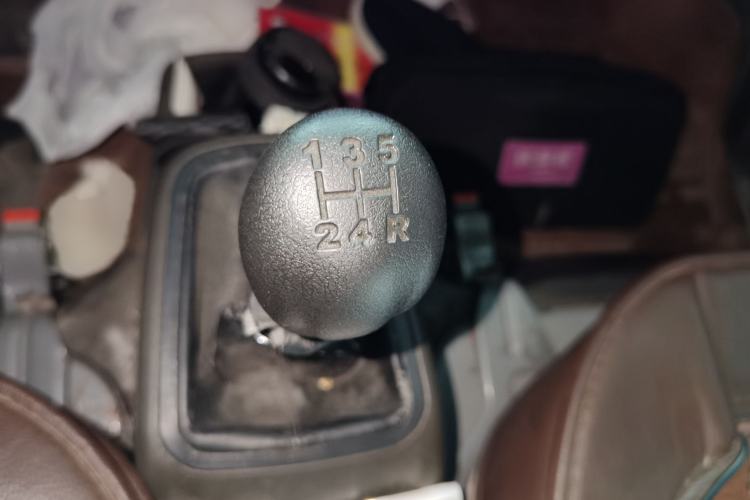 Used Wuling Rongguang 2021 1.2L S Base 7-Seater LSI Gear Lever
