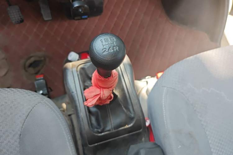 Used Wuling Rongguang 2021 1.5L Extended Basic Enclosed-Window Vehicle 2 Seats L3C Gear Lever