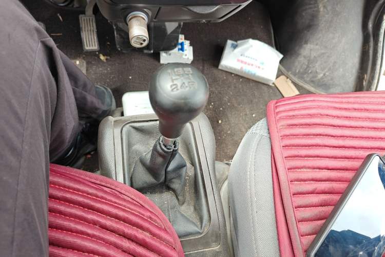 Used Wuling Rongguang 2021 1.5L Extended Basic Enclosed-Window Vehicle 2 Seats L3C Gear Lever