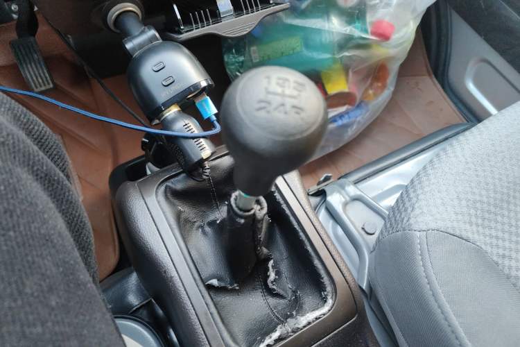 Used Wuling Rongguang 2021 1.5L Extended Basic Version L3C Gear Lever