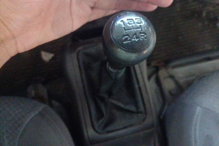 Used Wuling Rongguang 2021 1.5L Extended Basic Enclosed-Window Vehicle 2 Seats L3C Gear Lever