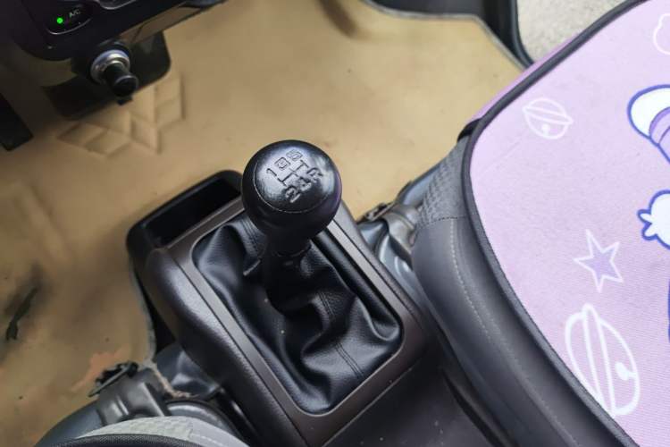Used Wuling Rongguang 2021 1.5L Extended Standard Model Enclosed-Window Vehicle, Air-Conditioned Version, 2-seater LAR Gear Lever