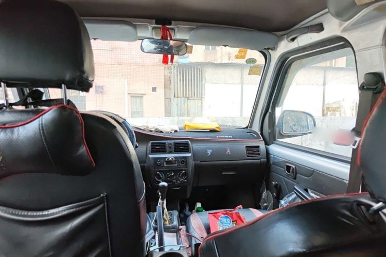 Used Wuling Rongguang 2021 1.5L Extended Standard Model Air-Conditioned Version LAR Headliner