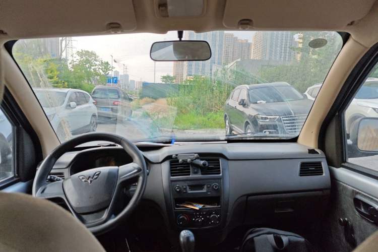Used Wuling Rongguang 2021 1.2L S Base Model 5-Seater LSI Headliner