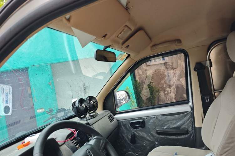 Used Wuling Rongguang 2021 1.2L S Basic Model Enclosed-Window Vehicle Practical 2-Seat LSI Headliner