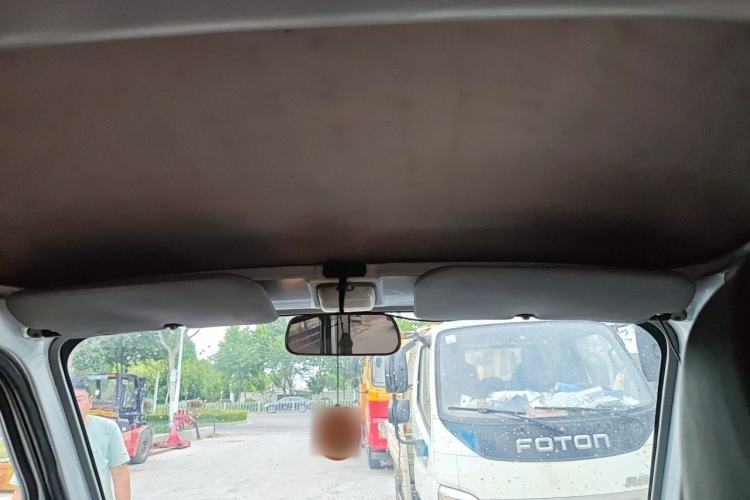 Used Wuling Rongguang 2021 1.5L Extended Standard Version with Air Conditioning – L3C Headliner