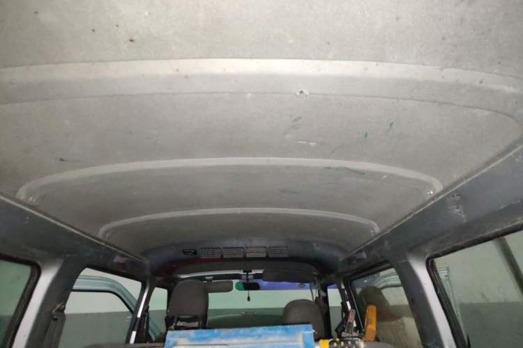 Used Wuling Rongguang 2021 1.5L Extended Standard Version with Air Conditioning – L3C Headliner