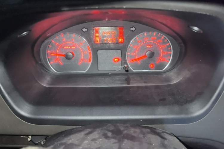 Used Wuling Rongguang 2021 1.2L S Base 7-Seater LSI Instrument Cluster