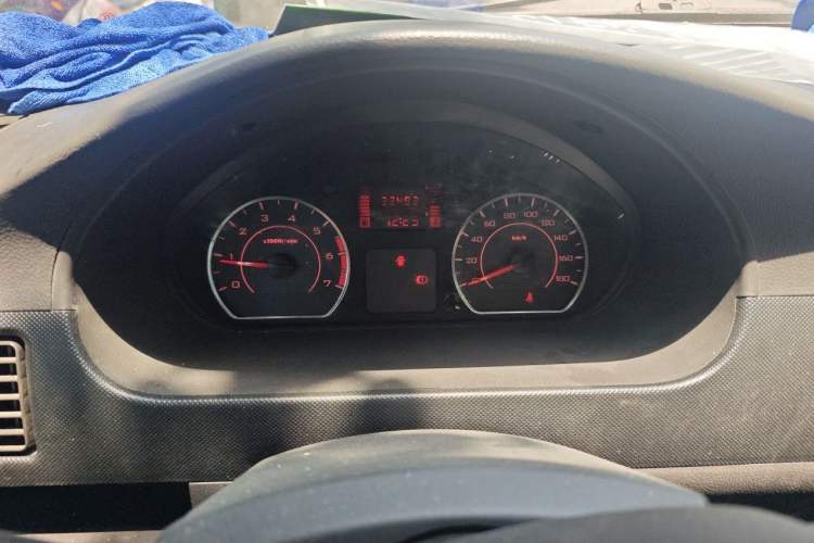 Used Wuling Rongguang 2021 1.5L Extended Standard Version with Air Conditioning – L3C Instrument Cluster