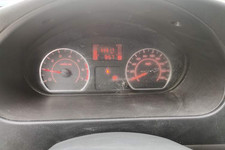 Used Wuling Rongguang 2021 1.5L Extended Standard Version with Air Conditioning – L3C Instrument Cluster