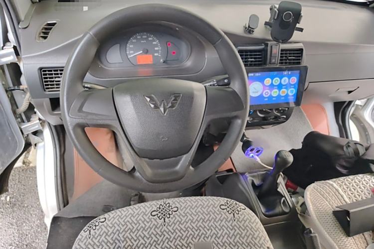 Used Wuling Rongguang 2021 1.5L Extended Basic Enclosed-Window Vehicle 2 Seats L3C Interior 1