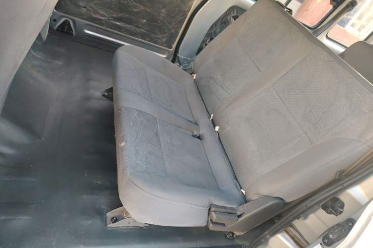 Used Wuling Rongguang 2021 1.5L Extended Basic Version L3C Interior 1