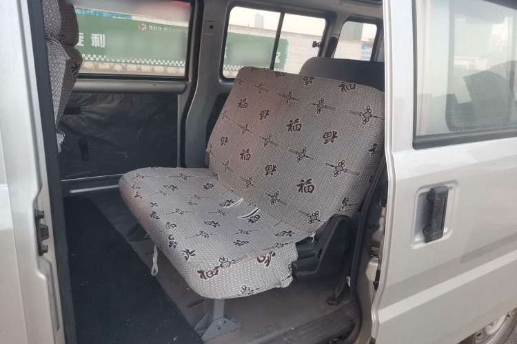 Used Wuling Rongguang 2021 1.5L Extended Basic Version L3C Interior 1