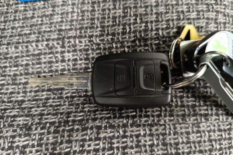 Used Wuling Rongguang 2021 1.5L Extended Standard Model Air-Conditioned Version LAR Interior 1