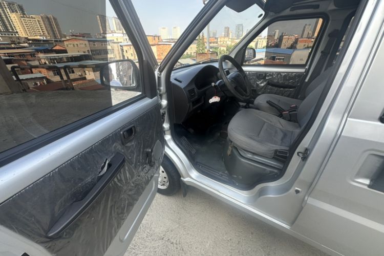 Used Wuling Rongguang 2021 1.5L Extended Basic Version L3C Interior 11