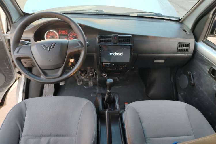 Used Wuling Rongguang 2021 1.5L Extended Basic Version L3C Interior 3