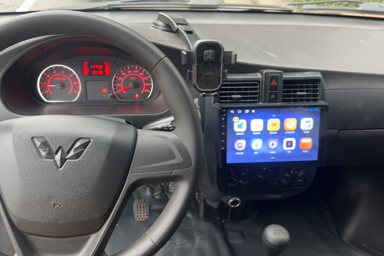 Used Wuling Rongguang 2021 1.5L Extended Basic Version L3C Interior 3